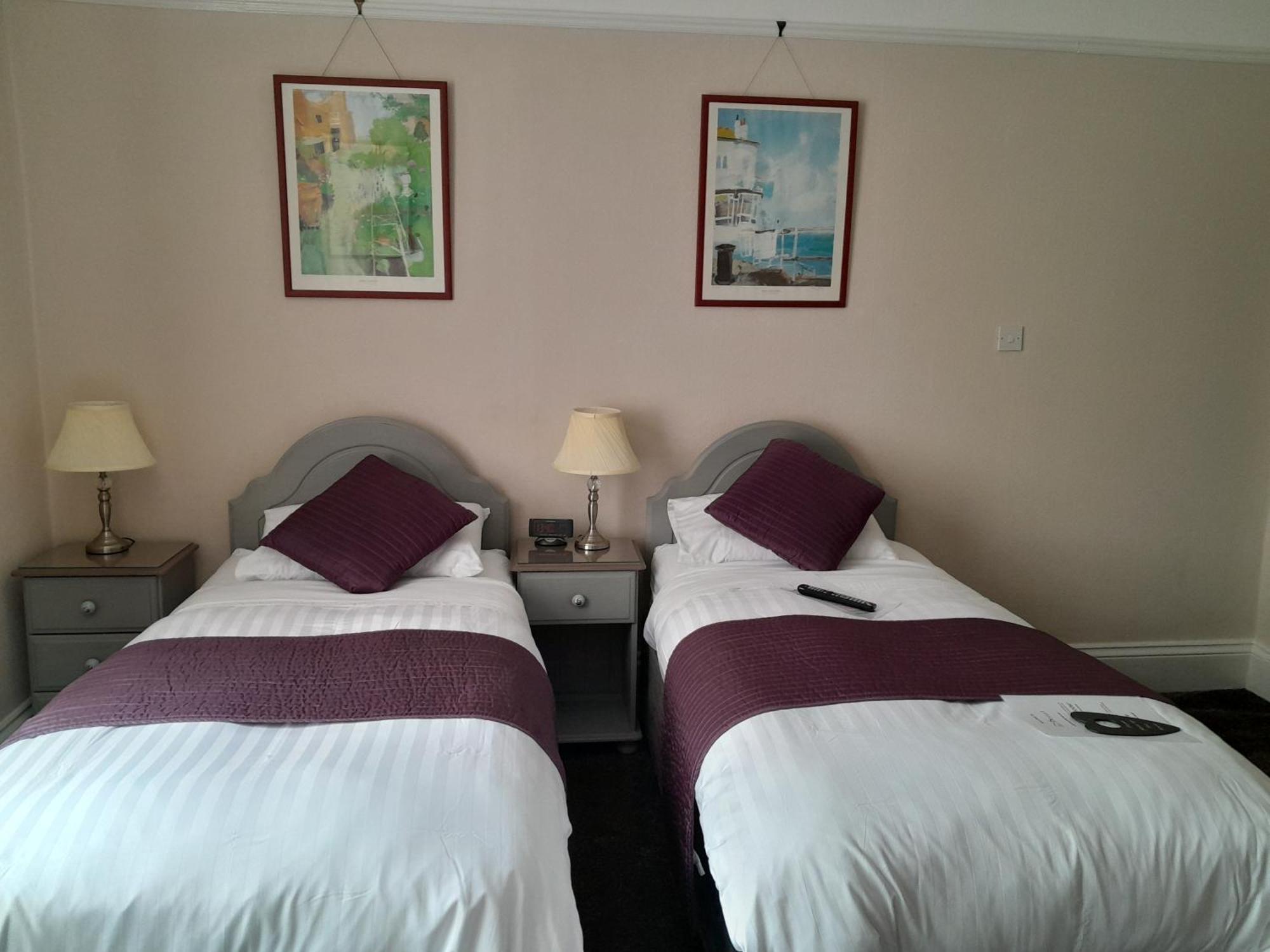 The Rosscourt Hotel (Adults Only) Bournemouth Bagian luar foto