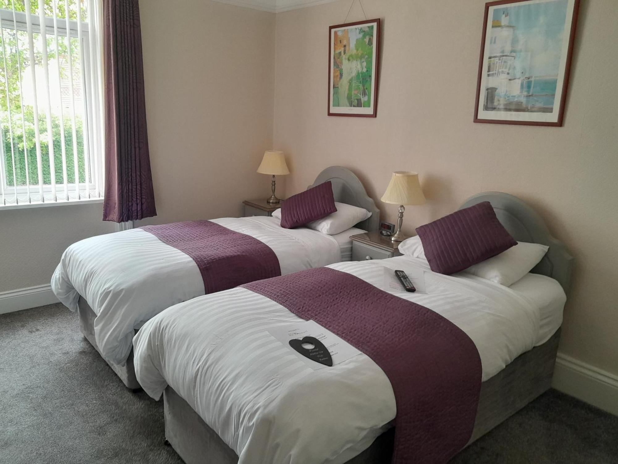 The Rosscourt Hotel (Adults Only) Bournemouth Bagian luar foto