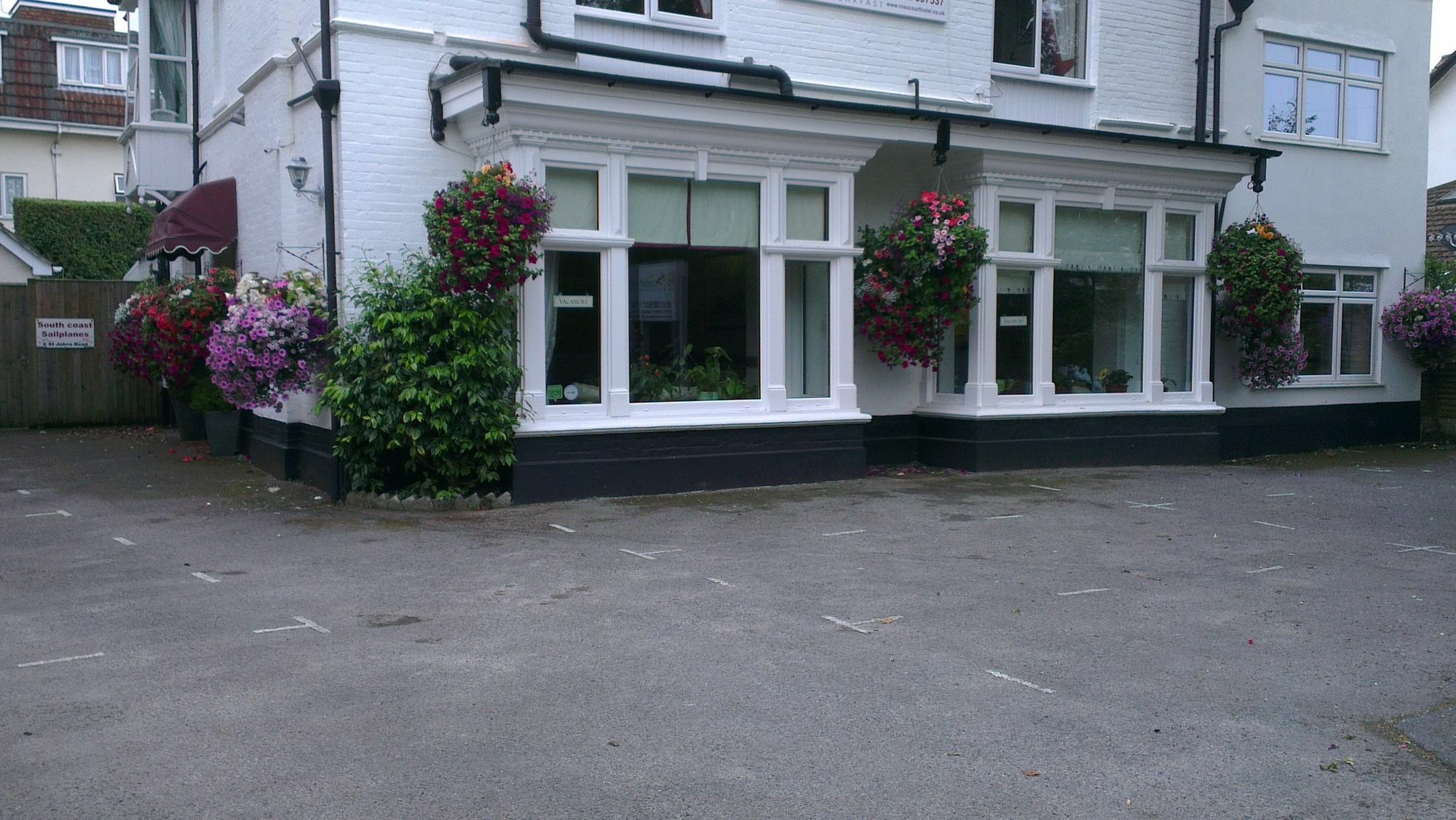 Relax At Rosscourt Guest House-Free On Site Parking (Adults Only) Bournemouth Bagian luar foto